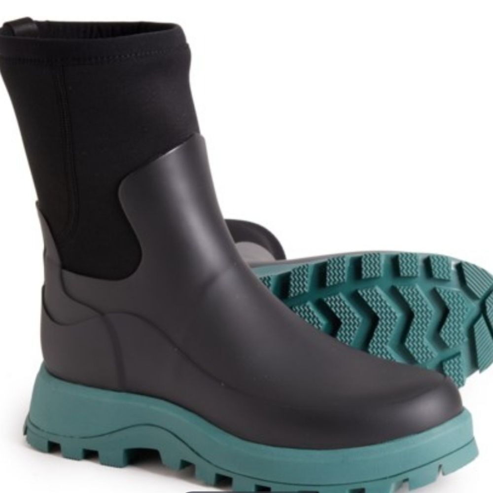 Hunter Black and Teal Women's Winter Rain Boots